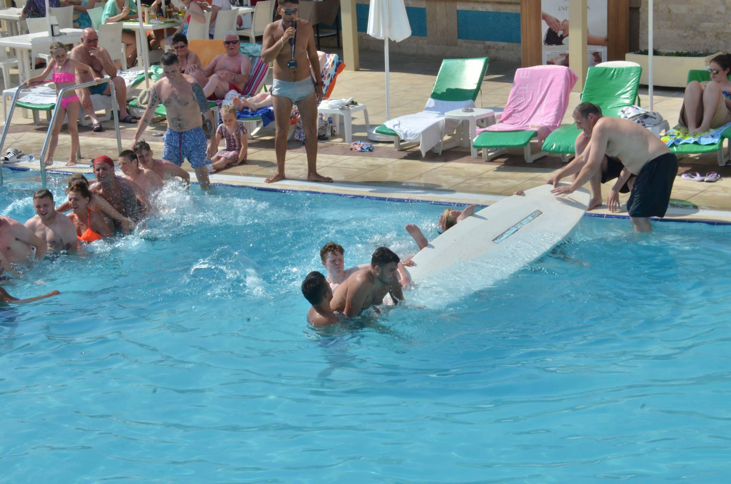 קוסדסי Goldenday Wings Hotel מראה חיצוני תמונה