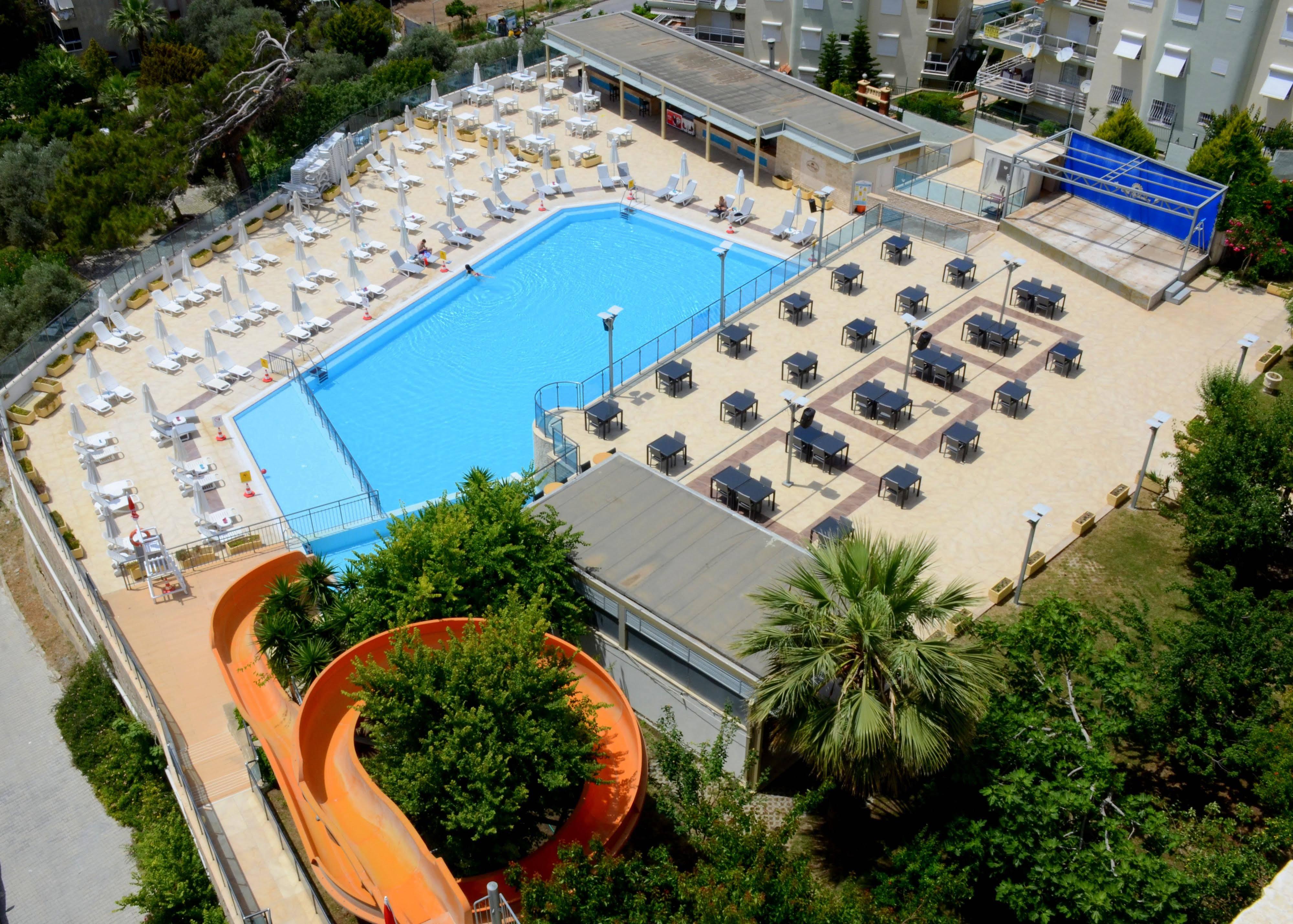 קוסדסי Goldenday Wings Hotel מראה חיצוני תמונה